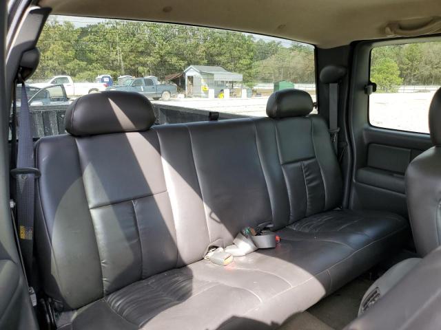 Photo 10 from auction – 2004 CHEVROLET SILVERADO with VIN 2GCEC19N141352693