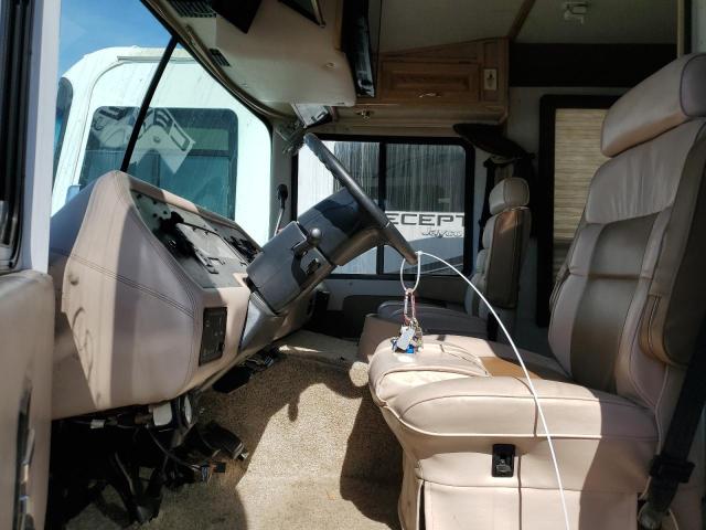 Photo 5 from auction – 1996 AERB MOTORHOME with VIN 3FCMF53G5SJA15603