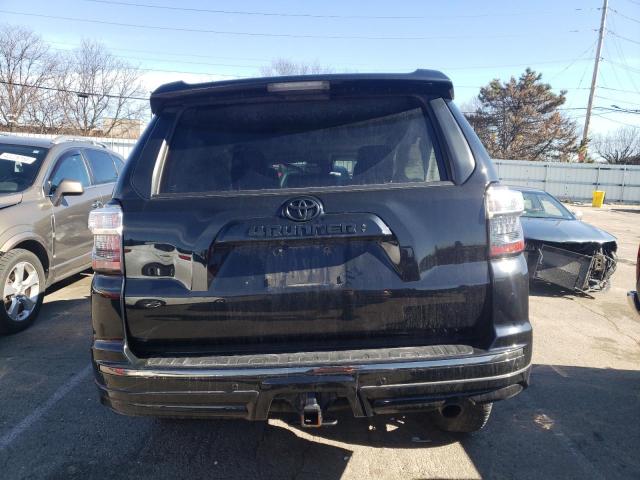 Photo 6 from auction – 2020 TOYOTA 4RUNNER SR with VIN JTEBU5JR2L5808604