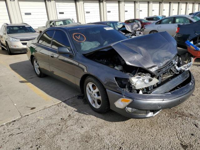 Photo 4 from auction – 2001 LEXUS ES 300 with VIN JT8BF28G015106956