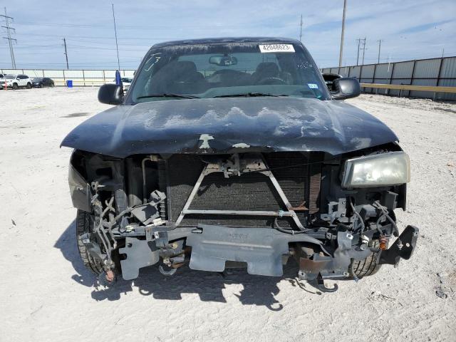 Photo 5 from auction – 2003 CHEVROLET SILVERADO with VIN 2GCEC19T931374955