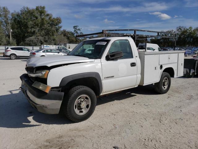 CHEVROLET SILVERADO 2003 с VIN 1GBHC24U23E220173 - Фото с аукциона