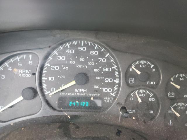 Photo 9 from auction – 2000 CHEVROLET SILVERADO with VIN 2GCEK19T9Y1121399