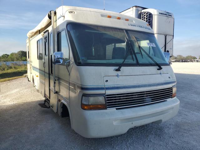 COACH ROYAL 1996 with VIN 1GBLP37N7S3312950 - Photo from auction