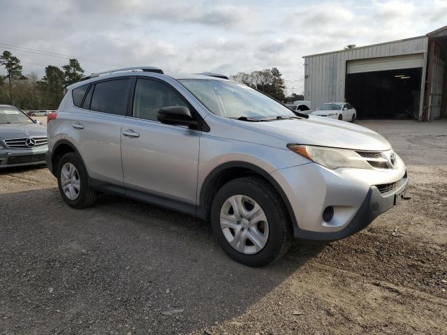 Photo 4 from auction – 2013 TOYOTA RAV4 LE with VIN JTMBFREV3DD032391