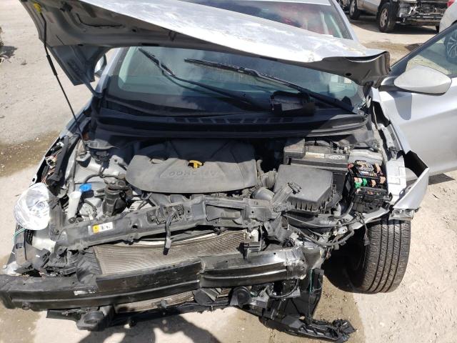 Photo 11 from auction – 2013 HYUNDAI ELANTRA GL with VIN 5NPDH4AE2DH320120