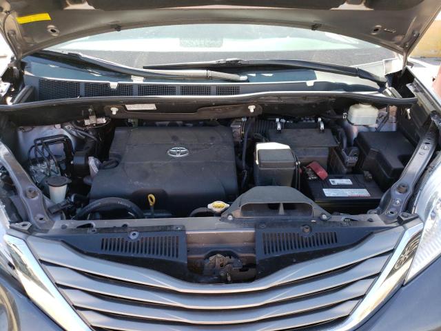 Photo 12 from auction – 2012 TOYOTA SIENNA XLE with VIN 5TDYK3DC7CS263008
