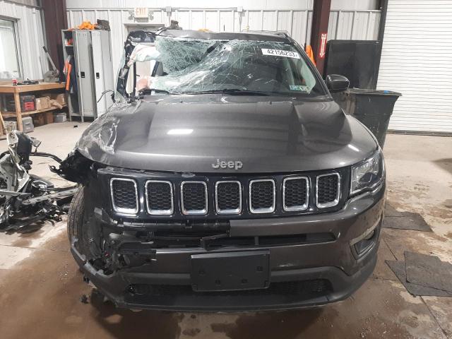 Photo 5 from auction – 2019 JEEP COMPASS LA with VIN 3C4NJDBB2KT847228
