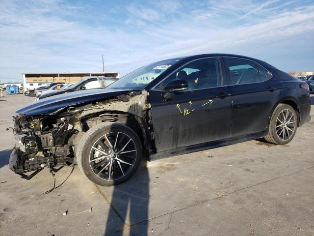TOYOTA CAMRY SE 2021 with VIN 4T1S31AK2MU559808 - Photo from auction
