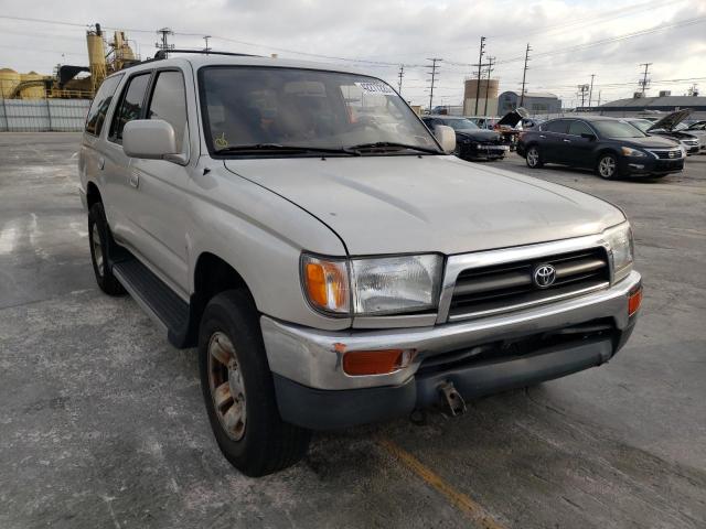 Photo 4 from auction – 1998 TOYOTA 4RUNNER SR with VIN JT3GN86R7W0088806