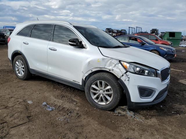Photo 4 from auction – 2017 KIA SORENTO LX with VIN 5XYPGDA55HG278779