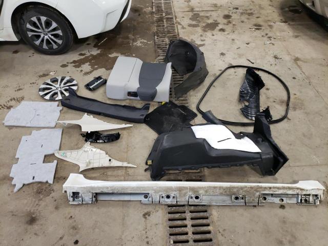 Photo 12 from auction – 2021 TOYOTA COROLLA LE with VIN JTDEAMDE1MJ001593