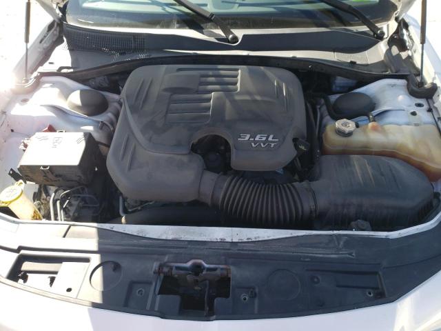 Photo 11 from auction – 2013 CHRYSLER 300 with VIN 2C3CCARG4DH659733
