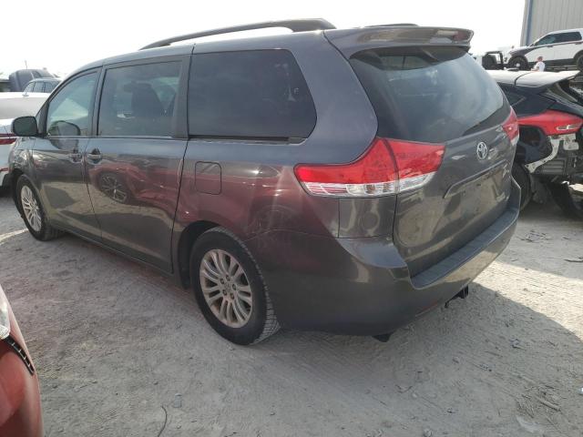 Photo 2 from auction – 2012 TOYOTA SIENNA XLE with VIN 5TDYK3DC6CS191475