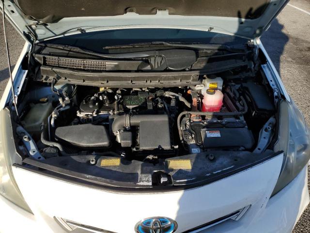 Photo 11 from auction – 2013 TOYOTA PRIUS V with VIN JTDZN3EU1D3199649
