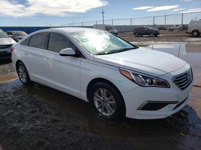 Photo 4 from auction – 2017 HYUNDAI SONATA SE with VIN 5NPE24AF1HH552471