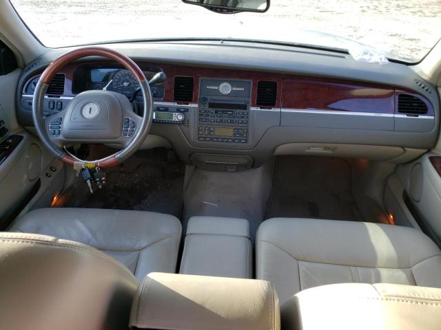 Photo 8 from auction – 2004 LINCOLN TOWN CAR U with VIN 1LNHM83W54Y654243