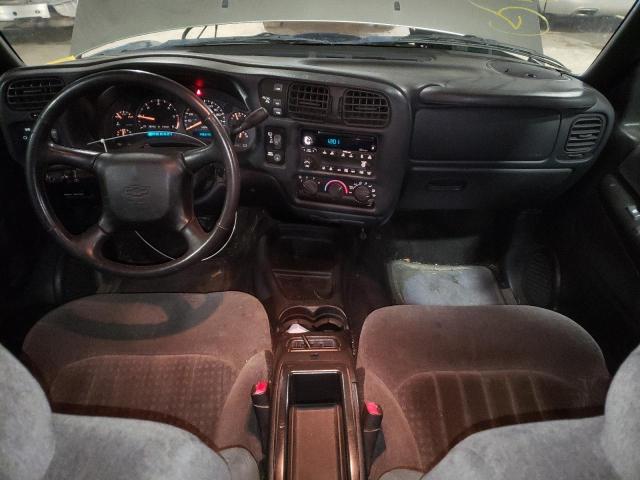 Photo 8 from auction – 2002 CHEVROLET BLAZER with VIN 1GNDT13W52K172361