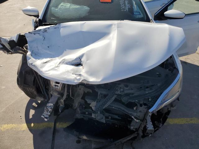 Photo 11 from auction – 2015 CHRYSLER 200 LIMITE with VIN 1C3CCCAB5FN578052