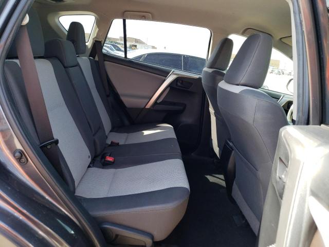 Photo 11 from auction – 2015 TOYOTA RAV4 LE with VIN JTMZFREV4FJ057710