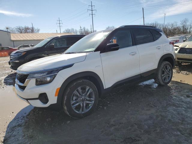 KIA SELTOS S 2023 with VIN KNDEUCAA8P7352134 - Photo from auction