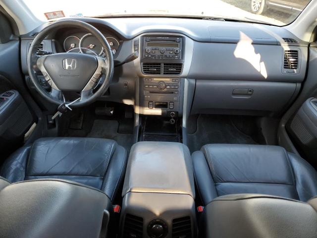 Photo 8 from auction – 2006 HONDA PILOT EX with VIN 2HKYF18636H518373