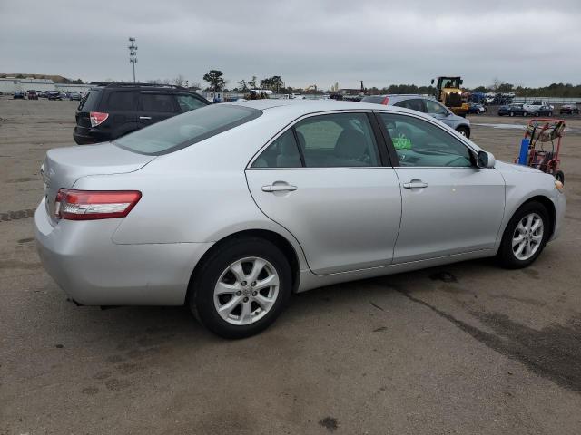 Foto 3 de la subasta – 2011 TOYOTA CAMRY BASE con VIN 4T1BF3EKXBU587155