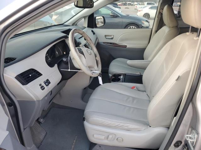 Photo 7 from auction – 2011 TOYOTA SIENNA XLE with VIN 5TDYK3DC1BS022480