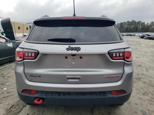 Photo 6 from auction – 2019 JEEP COMPASS TR with VIN 3C4NJDDB1KT721214