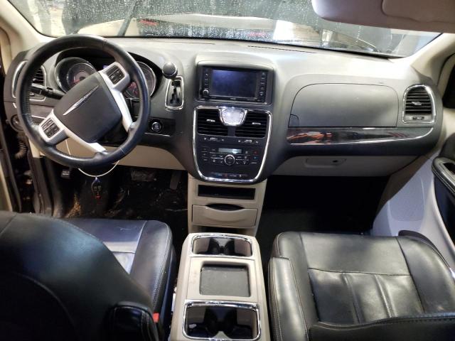 Photo 8 from auction – 2016 CHRYSLER TOWN & COU with VIN 2C4RC1BG0GR119732