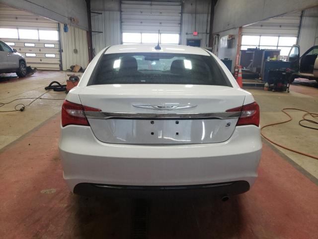 Photo 6 from auction – 2013 CHRYSLER 200 TOURIN with VIN 1C3CCBBB4DN579764