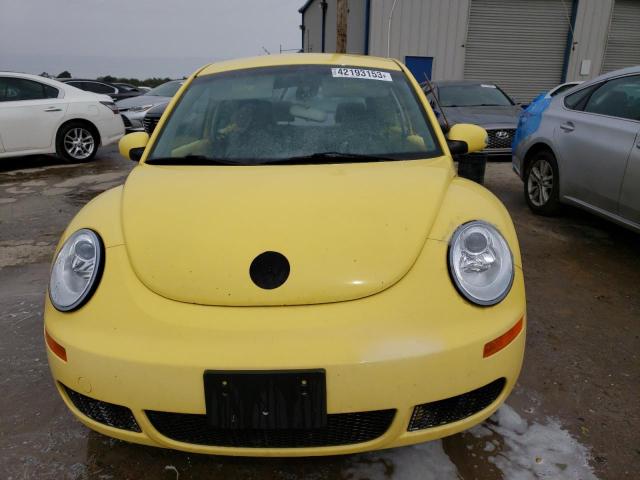 Photo 5 from auction – 2010 VOLKSWAGEN NEW BEETLE with VIN 3VWPG3AG6AM012530