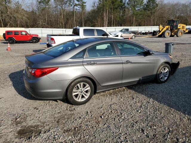 Photo 3 from auction – 2013 HYUNDAI SONATA GLS with VIN 5NPEB4AC0DH781143