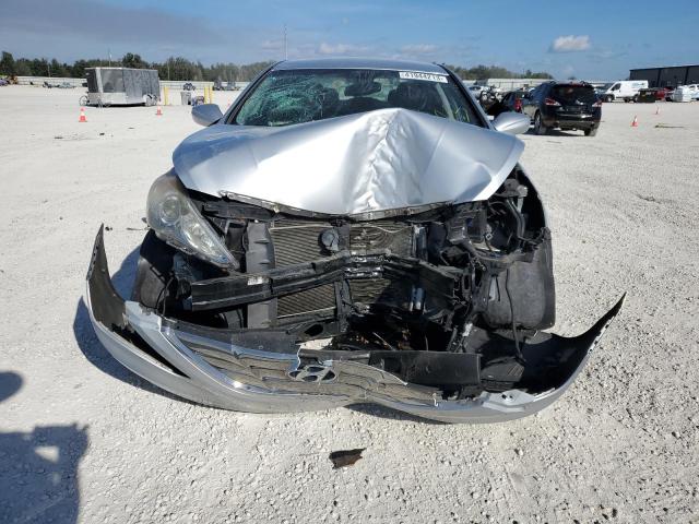 Photo 5 from auction – 2012 HYUNDAI SONATA SE with VIN 5NPEC4AC0CH344514