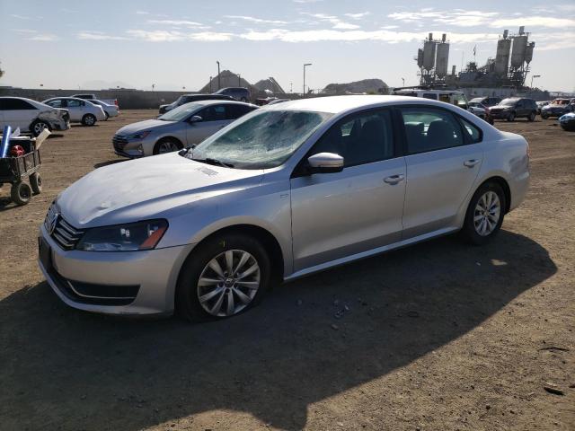 VOLKSWAGEN PASSAT S 2014 with VIN 1VWAT7A33EC115451 - Photo from auction