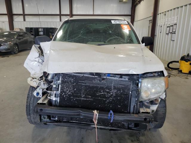 Photo 5 from auction – 2011 FORD ESCAPE XLS with VIN 1FMCU0C76BKB80050