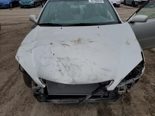 Photo 11 from auction – 2003 TOYOTA CAMRY LE with VIN 4T1BE32K13U141422