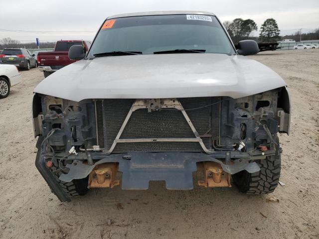 Photo 5 from auction – 2005 CHEVROLET SILVERADO with VIN 1GCEC14X95Z316185