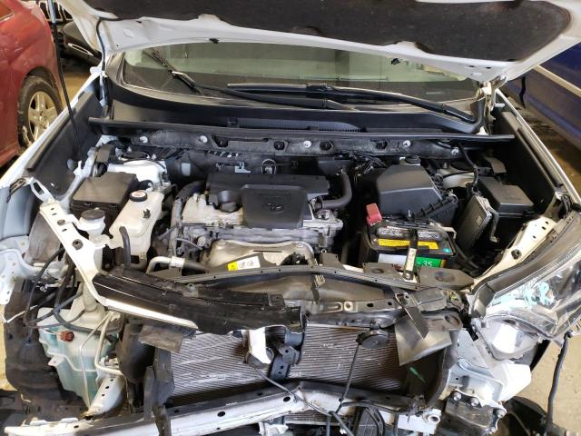 Photo 11 from auction – 2017 TOYOTA RAV4 LE with VIN JTMBFREVXHJ130826