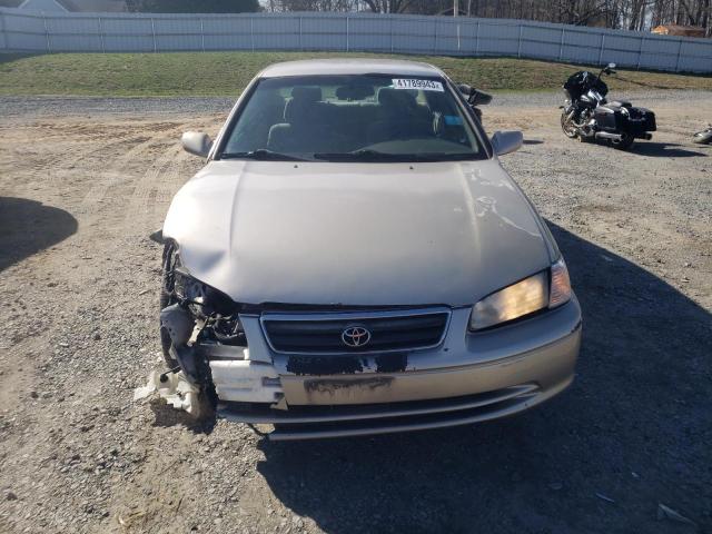 Photo 5 from auction – 2000 TOYOTA CAMRY CE with VIN 4T1BG28K3YU730037