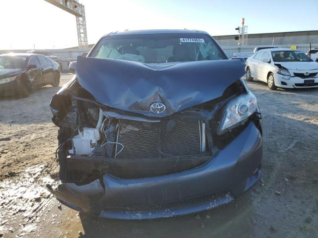 Photo 5 from auction – 2015 TOYOTA SIENNA XLE with VIN 5TDDK3DC7FS126203