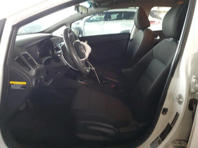 Photo 7 from auction – 2017 KIA FORTE LX with VIN 3KPFK4A75HE042979