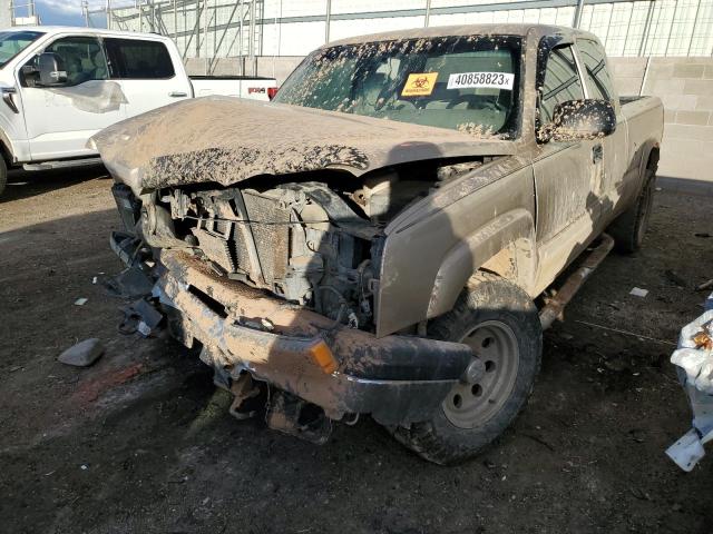 CHEVROLET SILVERADO 2004 with VIN 2GCEK19T841361263 - Photo from auction