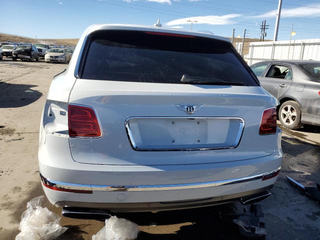Photo 6 from auction – 2017 BENTLEY BENTAYGA with VIN SJAAC2ZV1HC014166