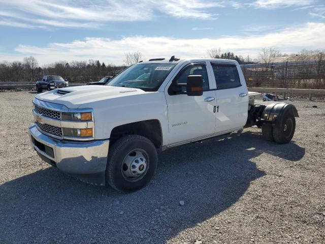 CHEVROLET SILVERADO 2019 with VIN 1GC4KVCY5KF129474 - Photo from auction