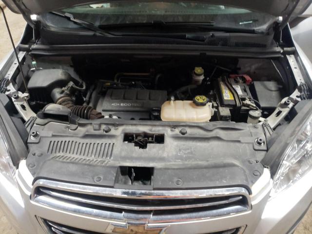 Photo 11 from auction – 2016 CHEVROLET TRAX LS with VIN KL7CJKSB7GB762368