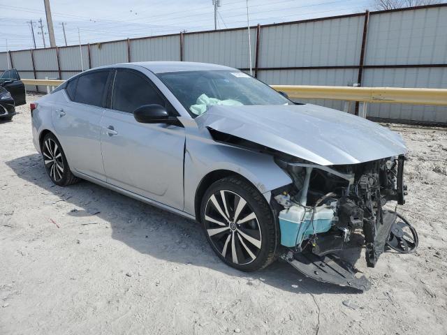 Photo 4 from auction – 2019 NISSAN ALTIMA SR with VIN 1N4BL4CV7KC149155