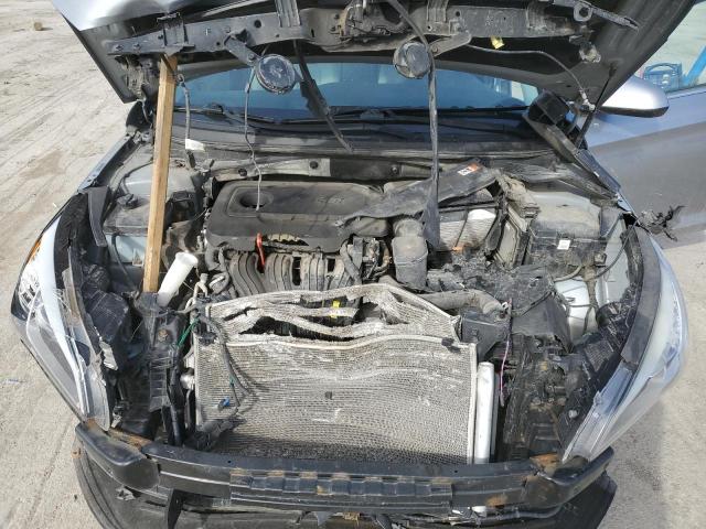 Photo 11 from auction – 2016 HYUNDAI SONATA SE with VIN 5NPE24AF0GH409168