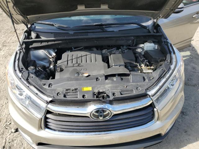 Photo 11 from auction – 2016 TOYOTA HIGHLANDER with VIN 5TDDKRFHXGS327252