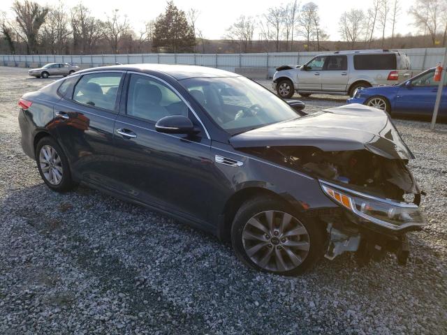 Фото 4 с аукциона – 2016 KIA OPTIMA EX с VIN 5XXGU4L34GG097941